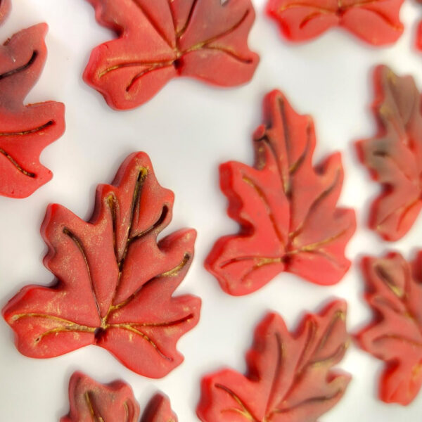 Celebrate the beauty of autumn with these handcrafted leaf-shaped earrings in vibrant fall colors. Perfect for adding a seasonal touch to your outfit, these earrings are carefully designed and handmade in New Zealand by Orellie. Lightweight and versatile, they make a stunning accessory for any occasion.