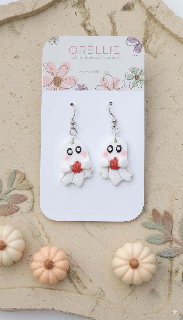 Get into spooky season with our Lil Pumpking Ghost earrings! These lightweight, handmade ghost earrings with pumpkins are perfect for Halloween lovers. Hypoallergenic and adorable!